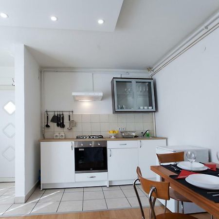 Apartman Sara Zagreb Bagian luar foto