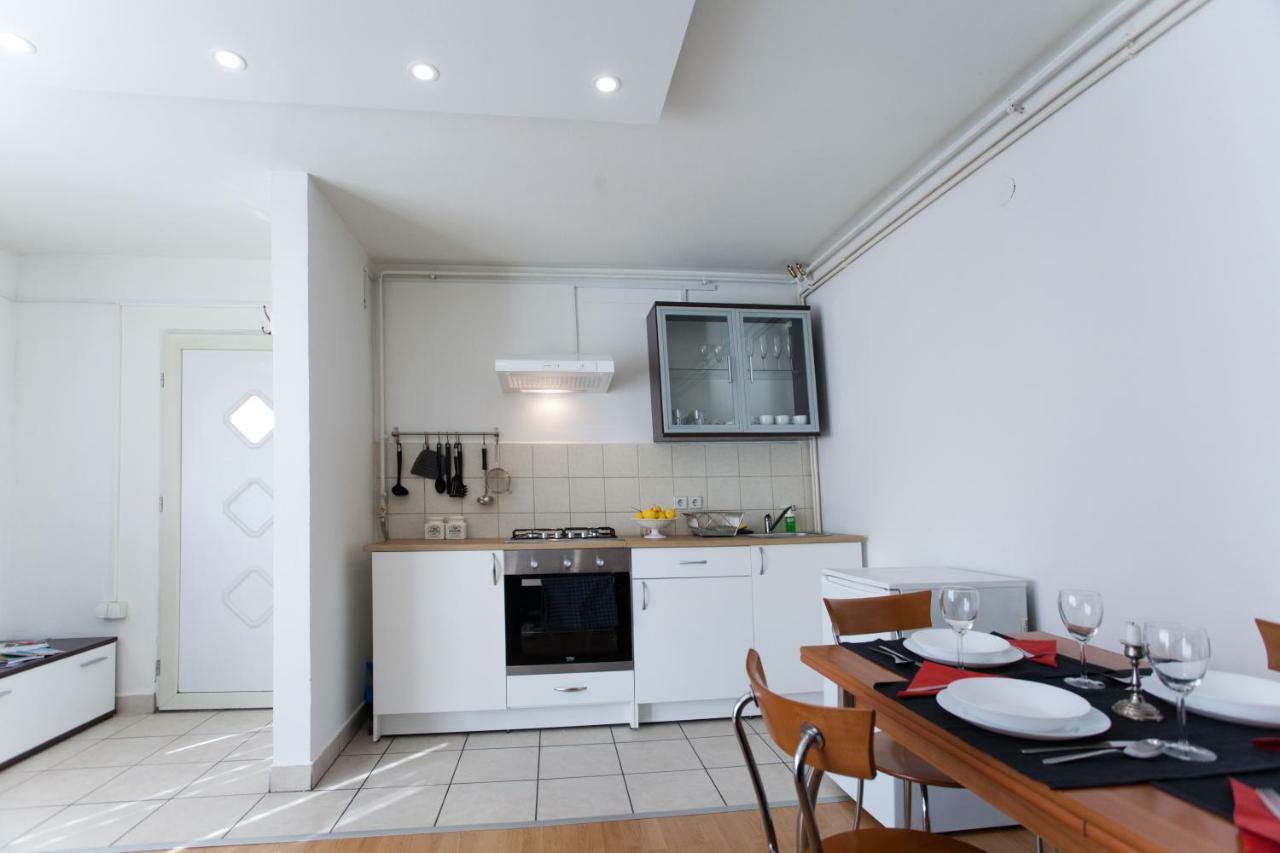 Apartman Sara Zagreb Bagian luar foto