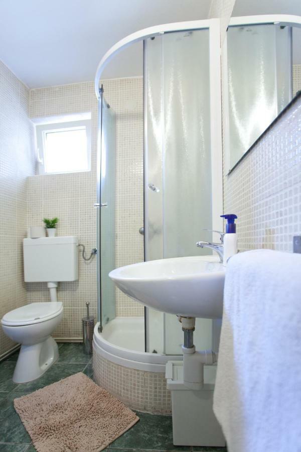 Apartman Sara Zagreb Bagian luar foto